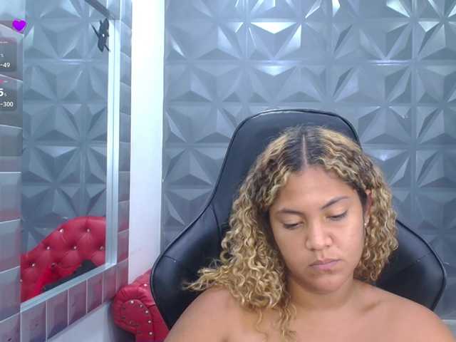 cristalwar's BongaCams show and profile