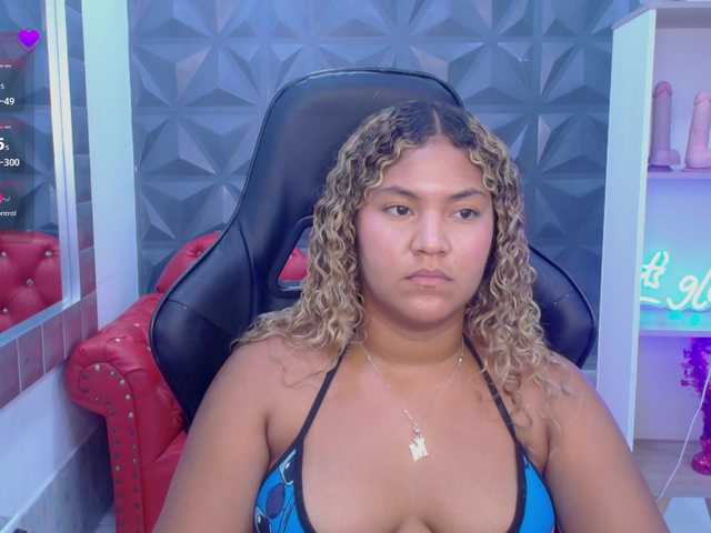 cristalwar's BongaCams show and profile