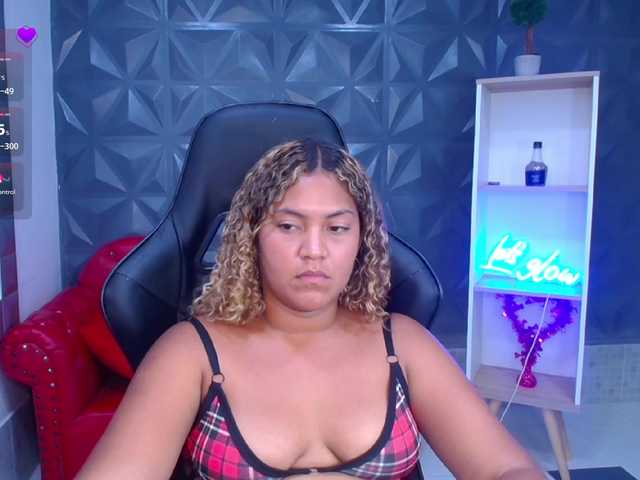 cristalwar's BongaCams show and profile