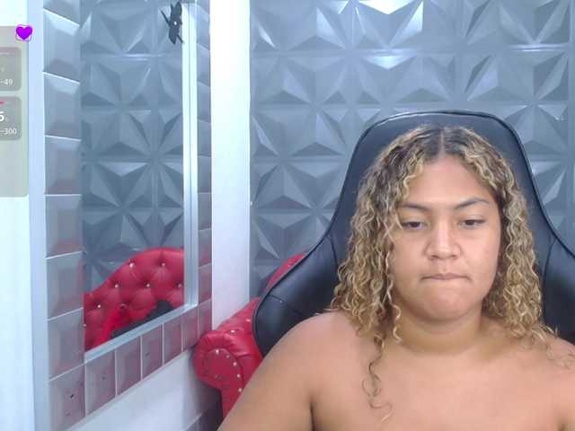 cristalwar's BongaCams show and profile