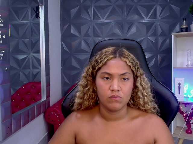 cristalwar's BongaCams show and profile