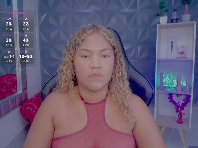 cristalwar's BongaCams show and profile