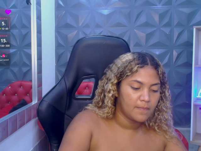 cristalwar's BongaCams show and profile