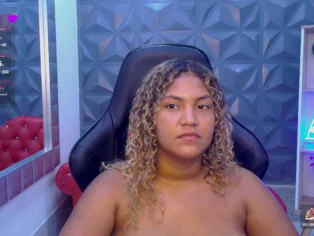 cristalwar's BongaCams show and profile