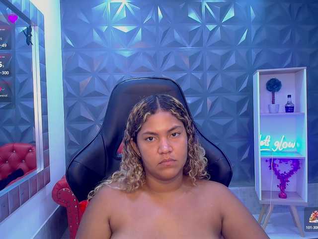 cristalwar's BongaCams show and profile