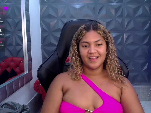 cristalwar's BongaCams show and profile