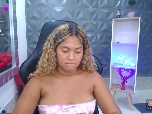 cristalwar's BongaCams show and profile