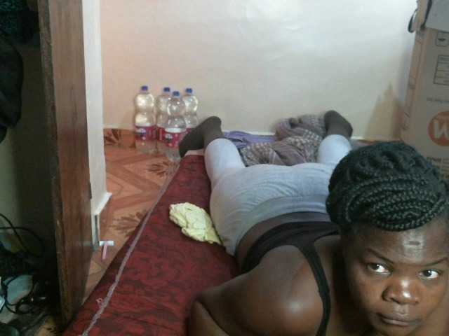 CuteLeilah's BongaCams show and profile