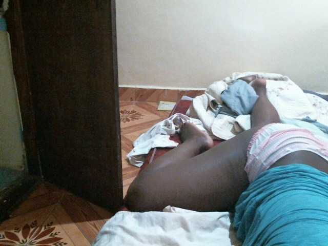 CuteLeilah's BongaCams show and profile