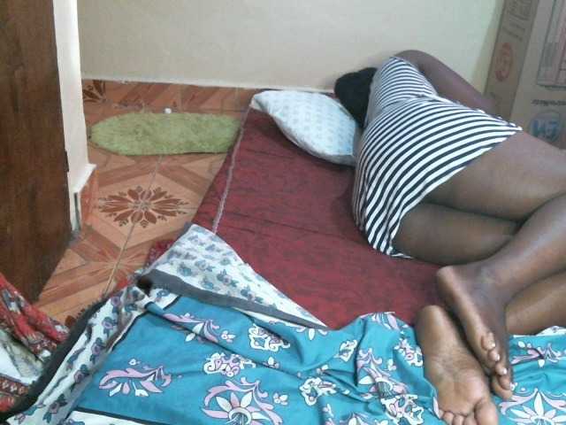 CuteLeilah's BongaCams show and profile