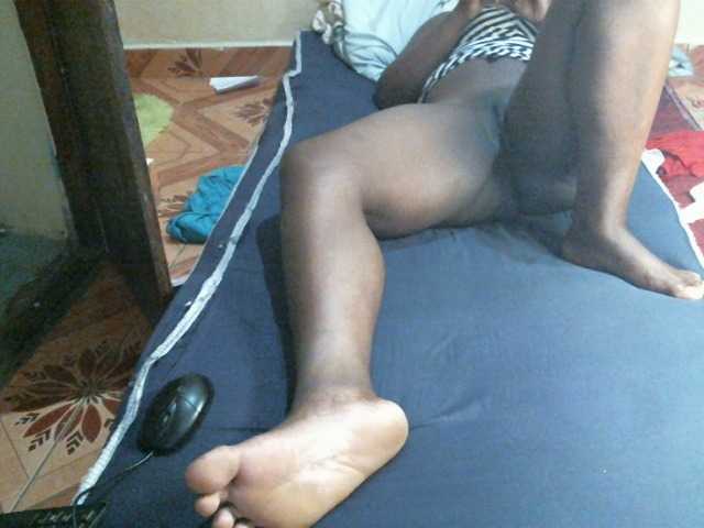 CuteLeilah's BongaCams show and profile