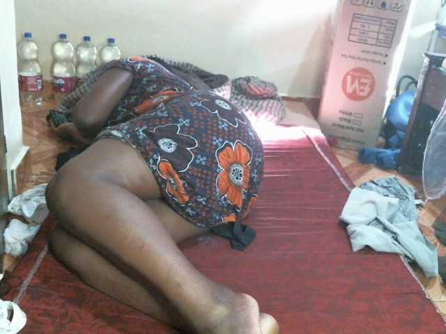 CuteLeilah's BongaCams show and profile