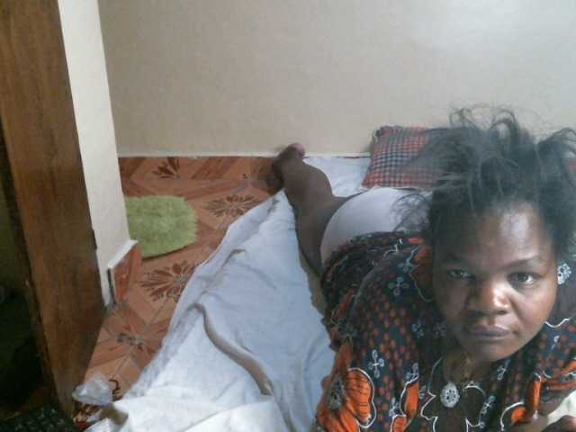 CuteLeilah webcam bongacams model stream image