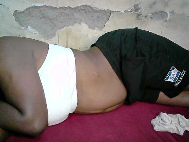 CuteLeilah webcam bongacams model stream image