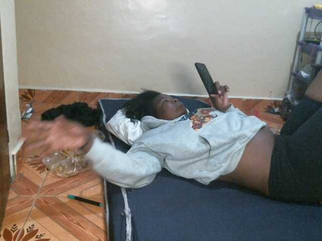 CuteLeilah Profile Image