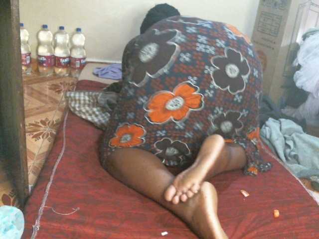 CuteLeilah's BongaCams show and profile