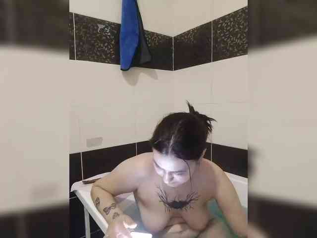 Kristi_nka webcam