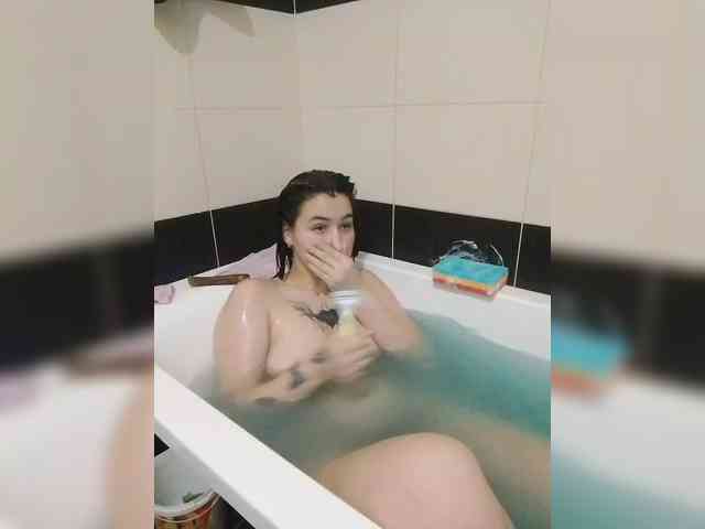 Kristi_nka webcam