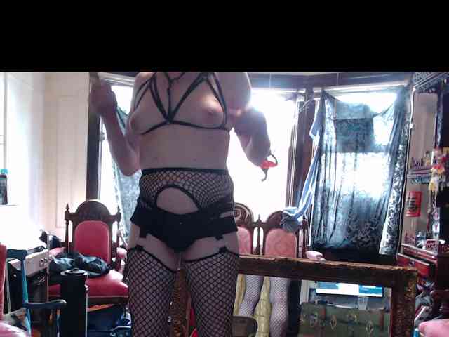 tspleasuredoll Live Webcam on BongaCams