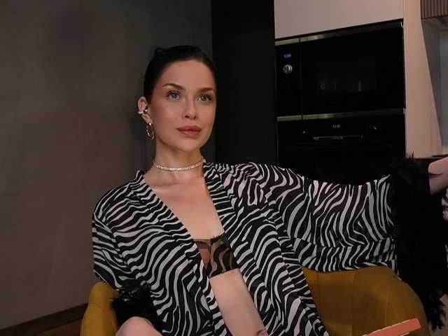 Mila-mila's BongaCams show and profile