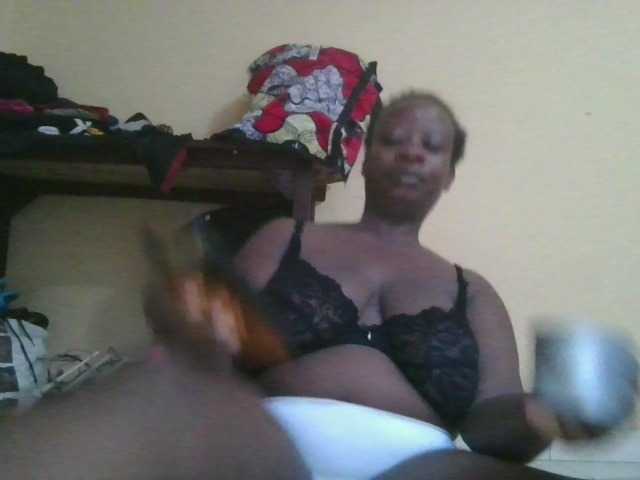 Swityass24 from BongaCams is Freechat