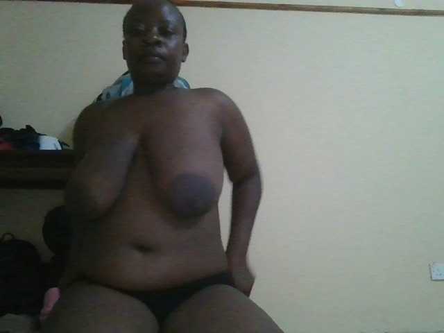  Swityass24 chat room