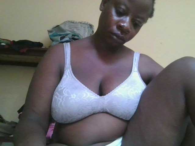 Swityass24 webcam bongacams model stream image