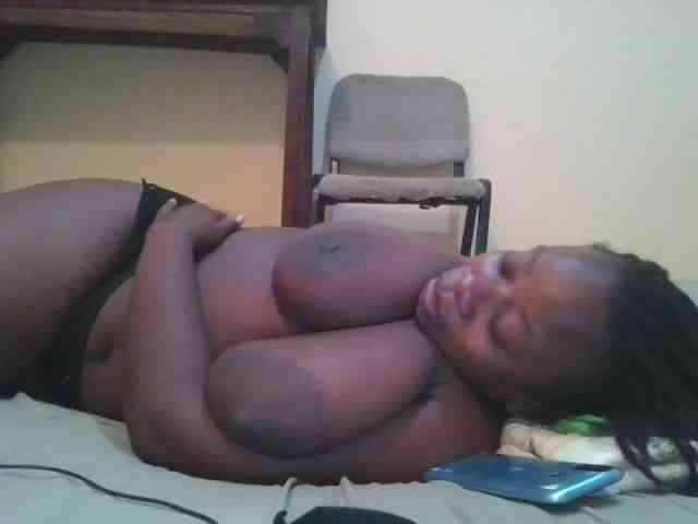 Swityass24 Live Webcam on BongaCams