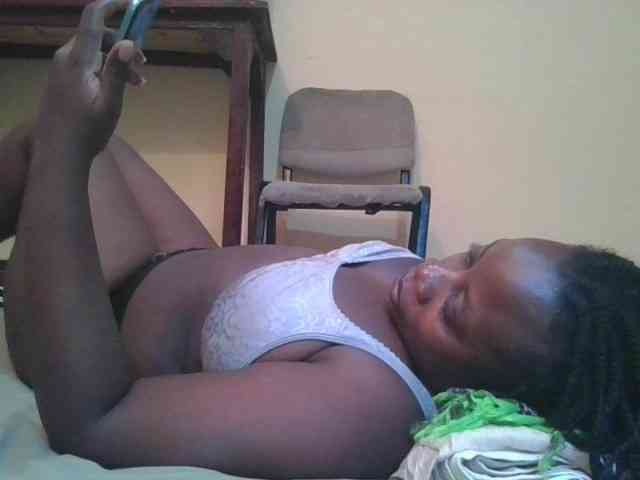 Swityass24 Live Webcam on BongaCams