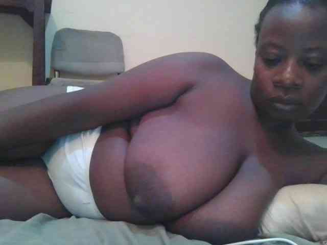 Swityass24 Live Webcam on BongaCams