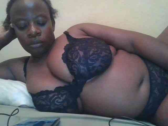 Swityass24 Live Webcam on BongaCams