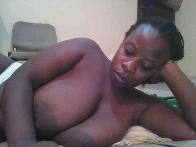 Swityass24 Live Webcam on BongaCams