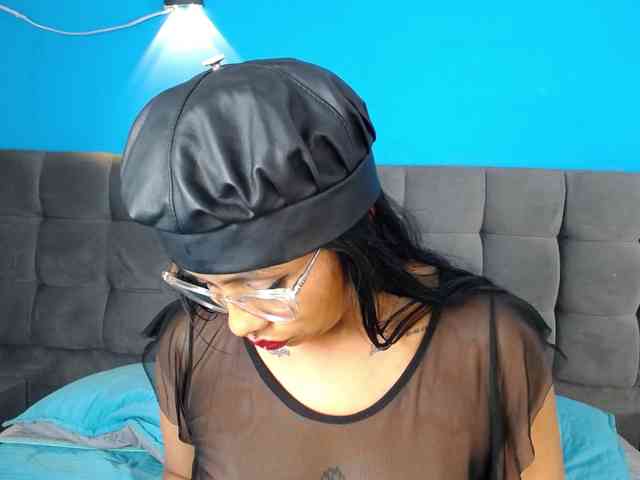 Yayittha webcam