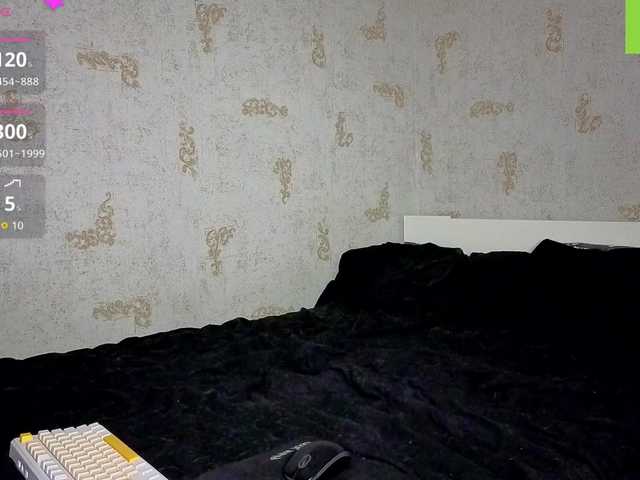 cutie-fox20's BongaCams show and profile