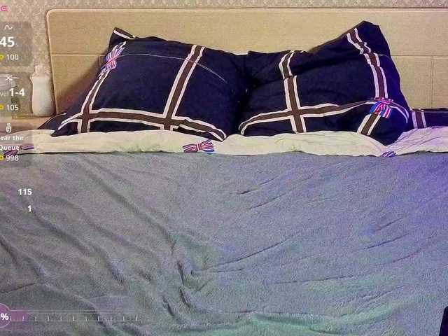 cutie-fox20's BongaCams show and profile