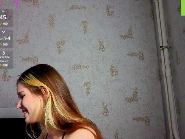 cutie-fox20's BongaCams show and profile