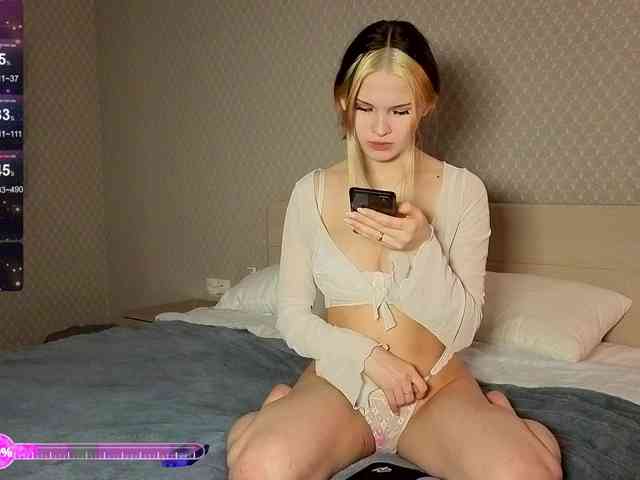 cutie-fox20 webcam