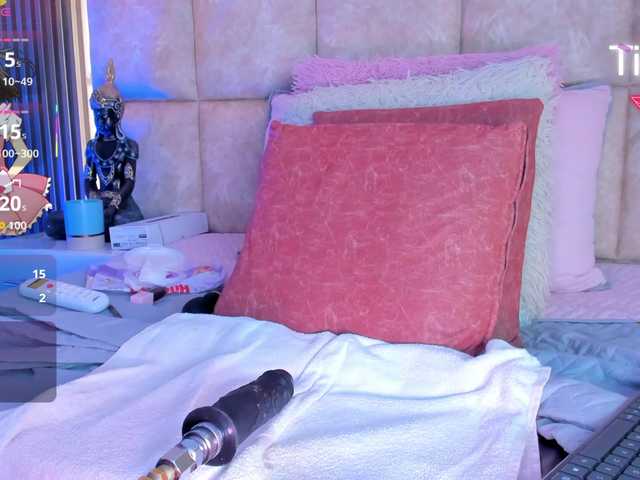 LizSheibaum's BongaCams show and profile