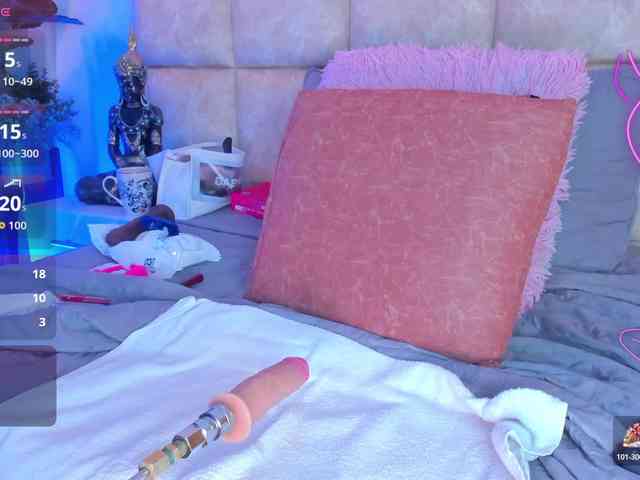 LizSheibaum Live Webcam on BongaCams