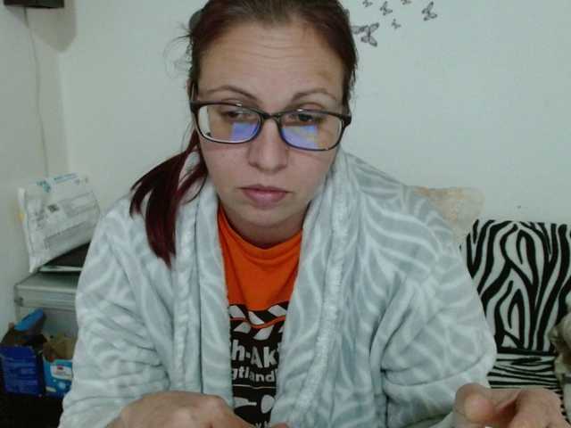 LadyHellene's BongaCams show and profile