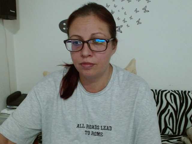 LadyHellene's BongaCams show and profile