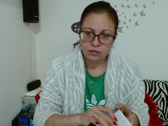 LadyHellene's BongaCams show and profile