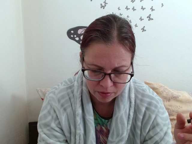 LadyHellene's BongaCams show and profile