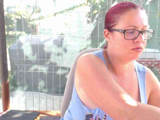 masturbate video chat LadyHellene