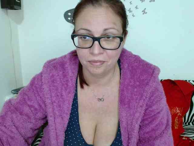 LadyHellene LadyHellene