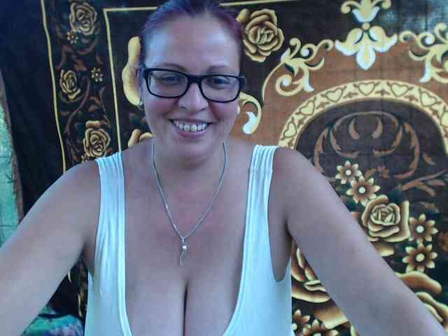 sexy striptease LadyHellene