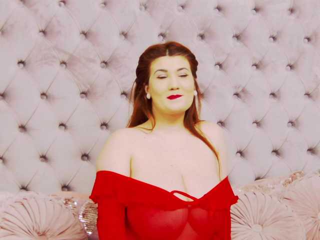 PenelopeLynnx's BongaCams show and profile