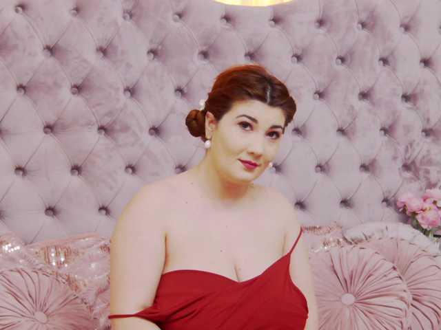 PenelopeLynnx's BongaCams show and profile