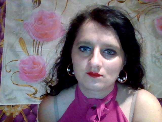 ArchiGirl's BongaCams show and profile