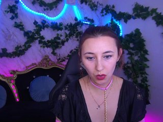 RoxyRayy Porn Show